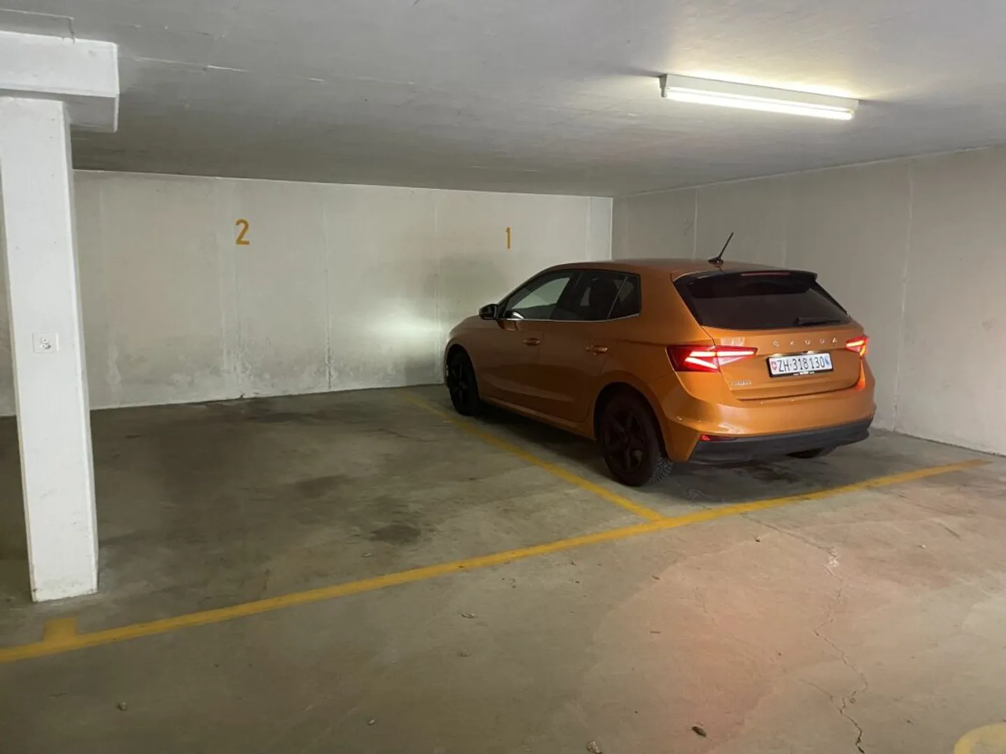Underground parking spaces in Gröttli, Wilen for sale - Photo 2 of 2