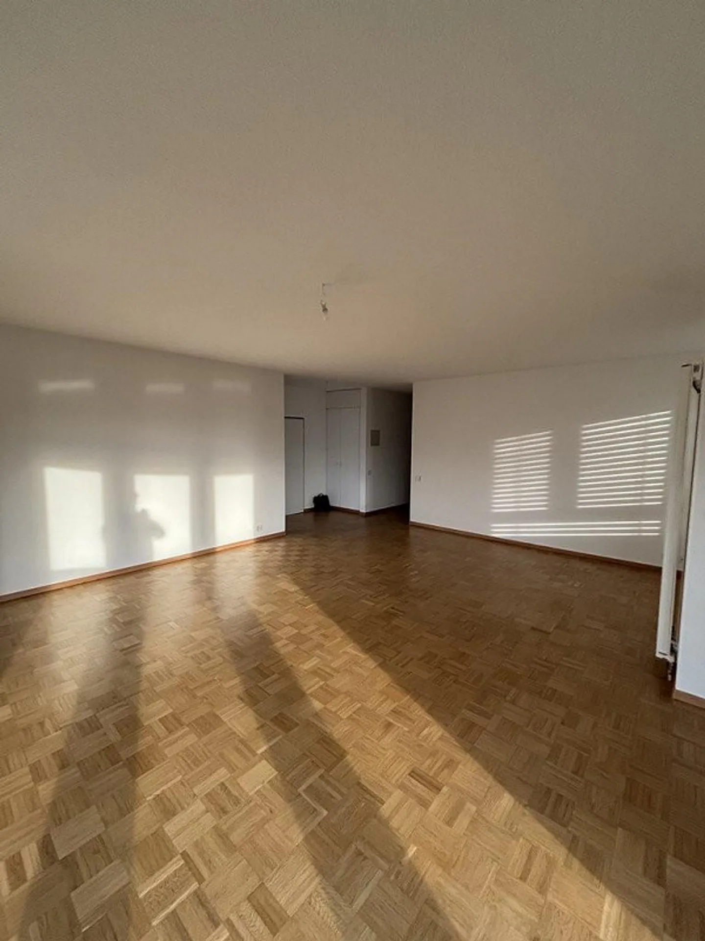 Zu ergreifen! Wunderschöne Wohnung in einem Wohngebiet! - Foto 2 von 8