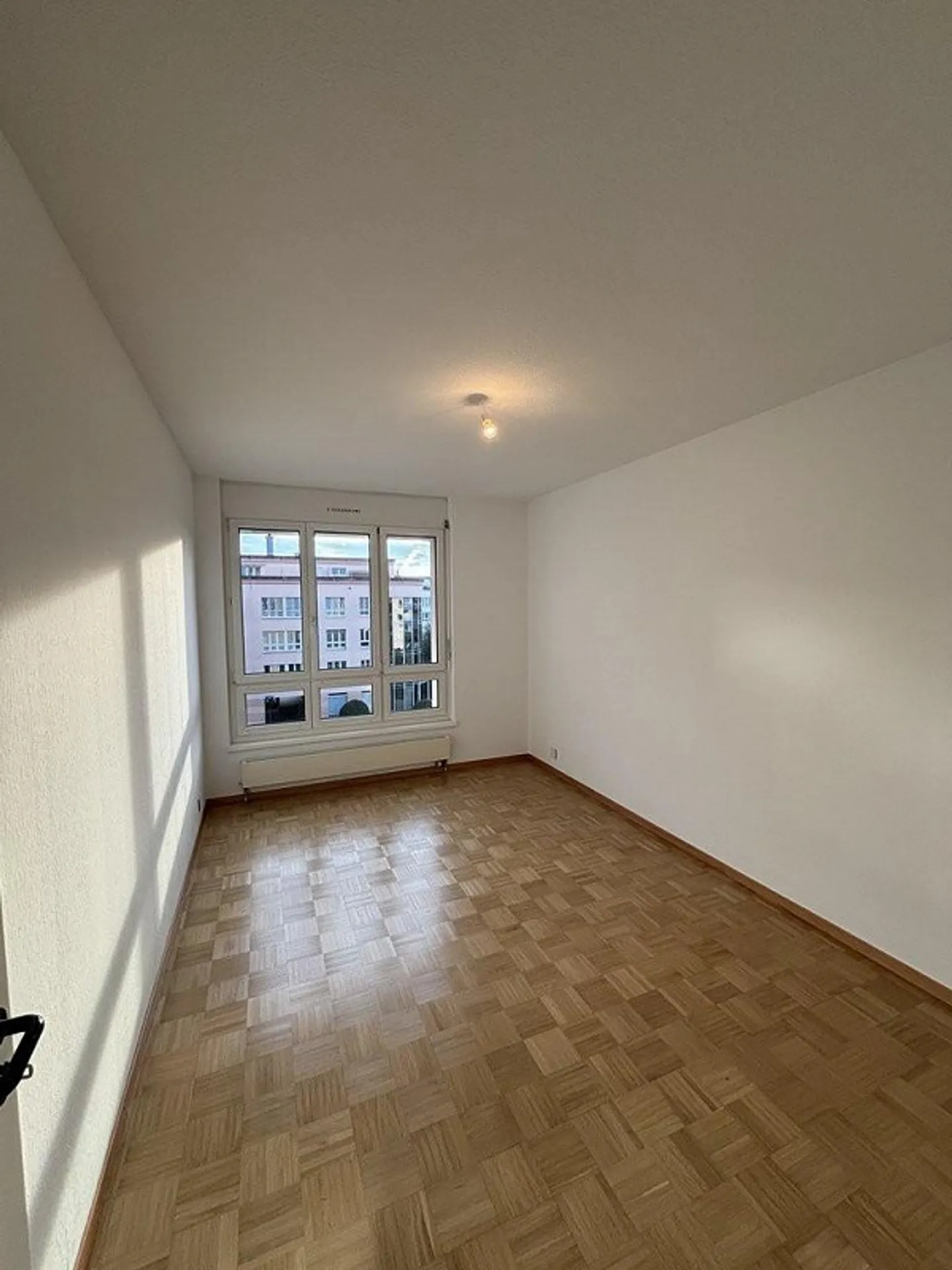 Zu ergreifen! Wunderschöne Wohnung in einem Wohngebiet! - Foto 5 von 8