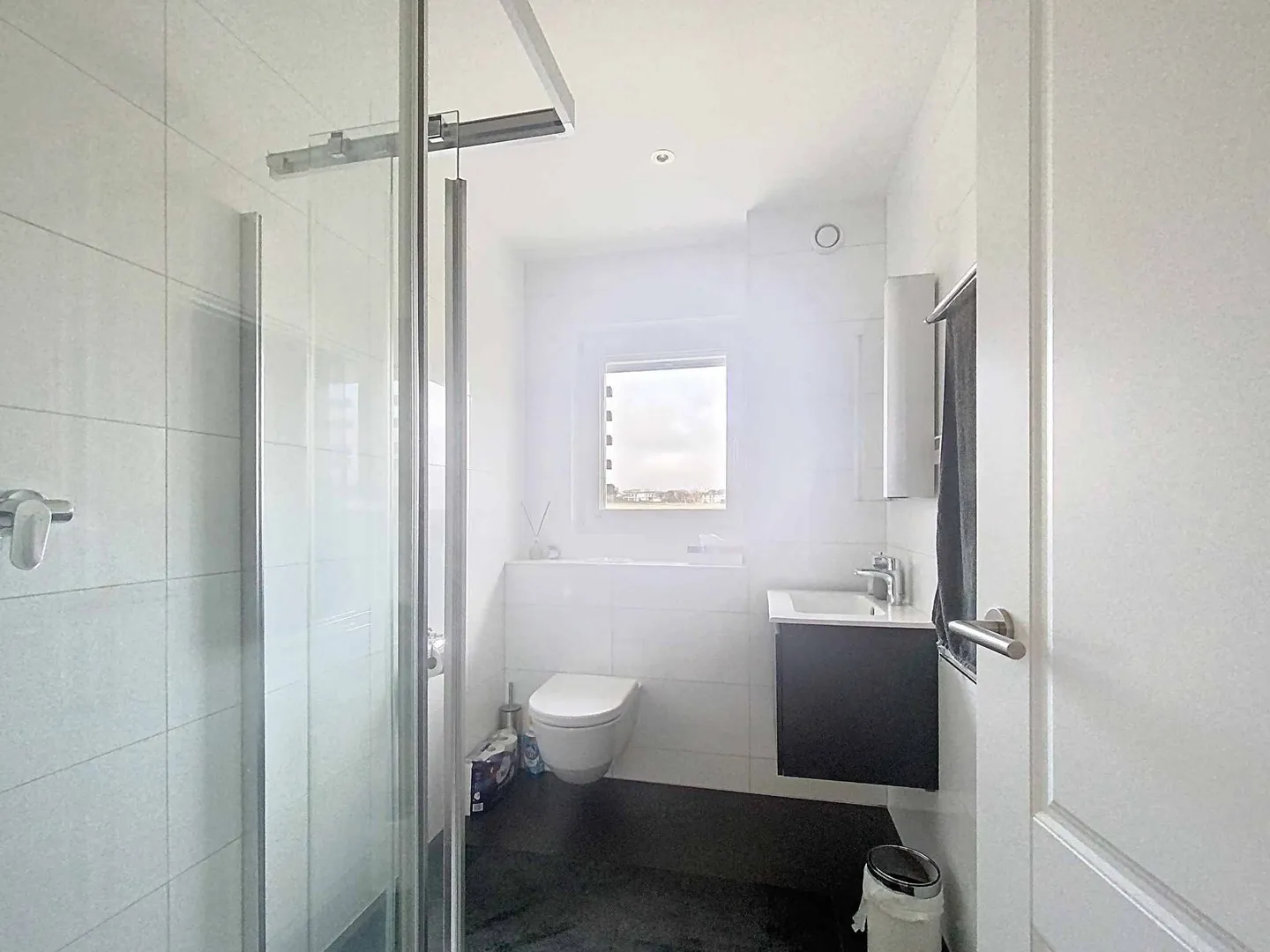 Superb furnished 3.5-room apartment with mezzanine - Photo 7 of 11