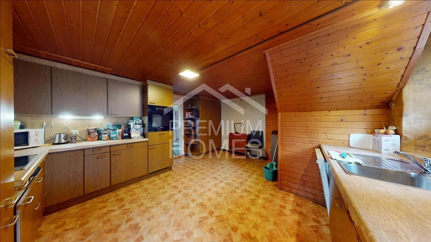 Vivere, investire, sviluppare - tutto in un'unica proprietà - Foto 11 di 13
