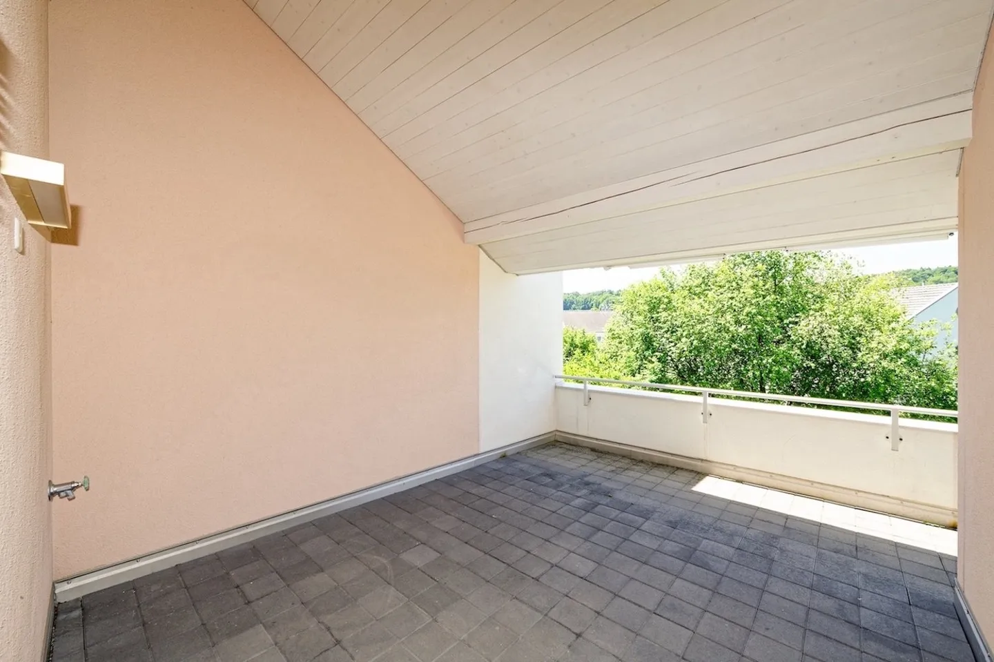 Ampio appartamento duplex di 5,5 stanze a Urdorf - Foto 9 di 13