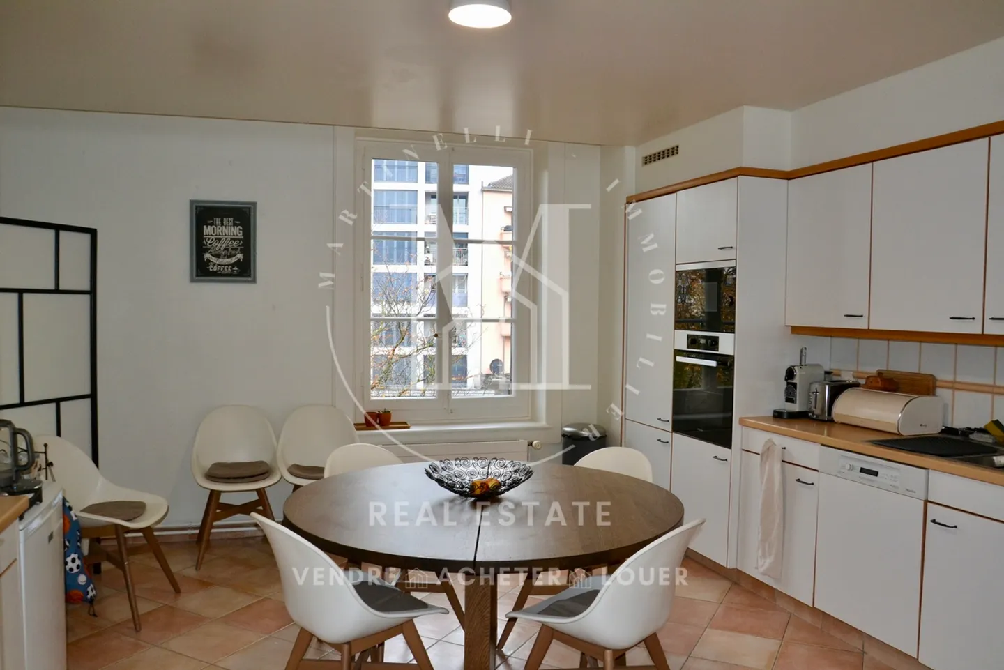 8-Zimmer-Wohnung - Foto 3 von 6
