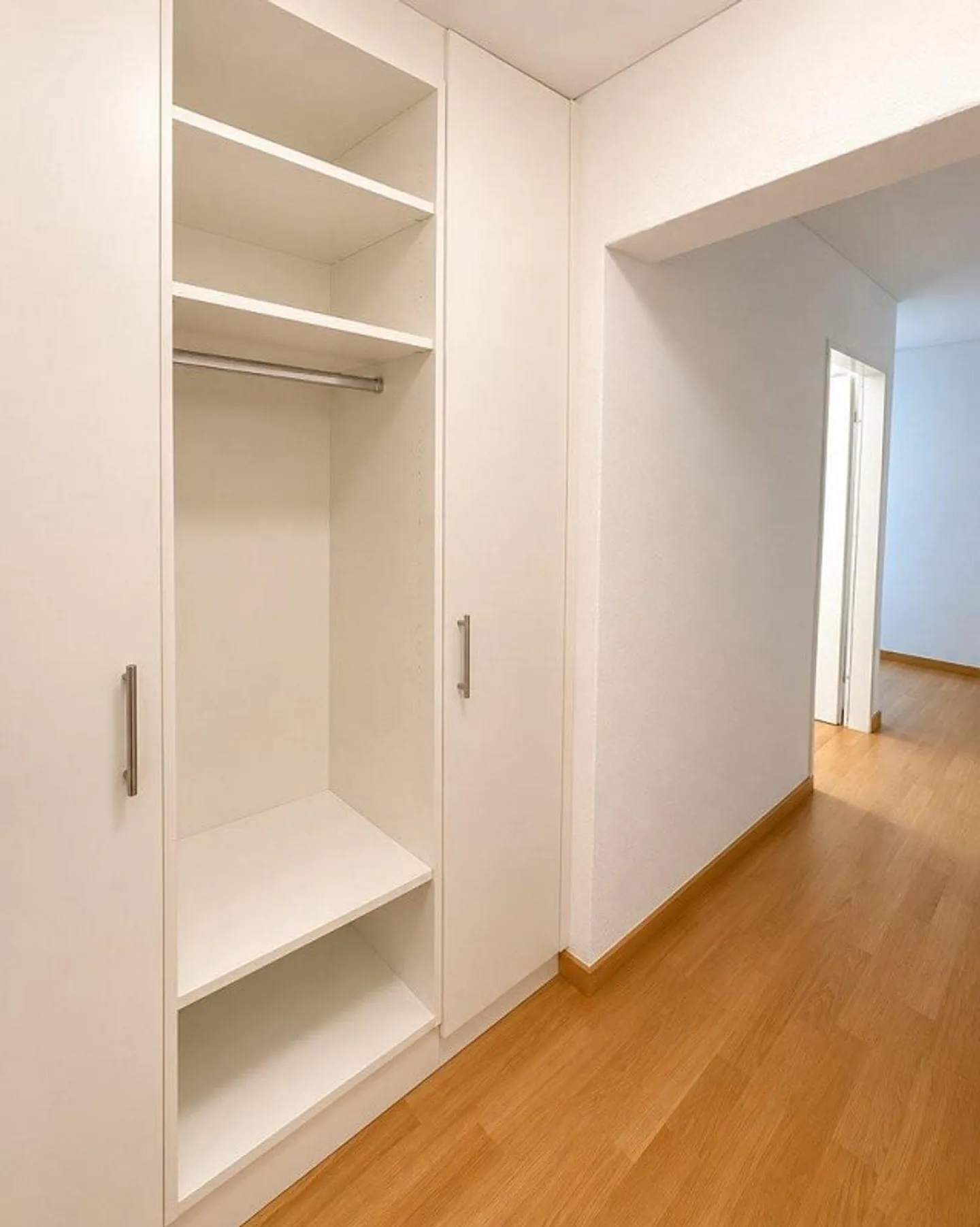 Appartamento 2.5 stanze con vista verde coperta - Foto 2 di 9