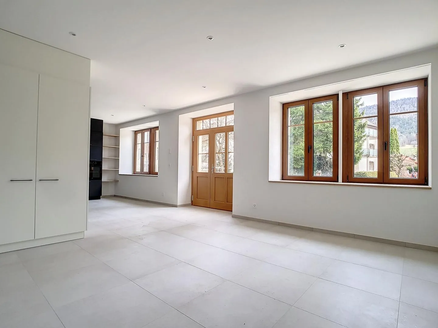 Two and a half room apartment in Villeret - Photo 3 of 9