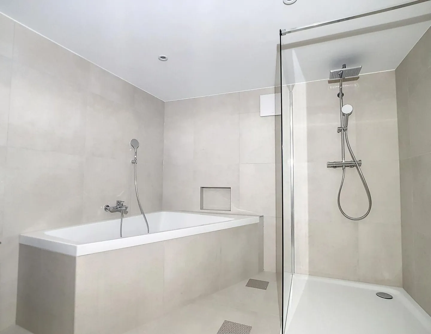 Two and a half room apartment in Villeret - Photo 5 of 9