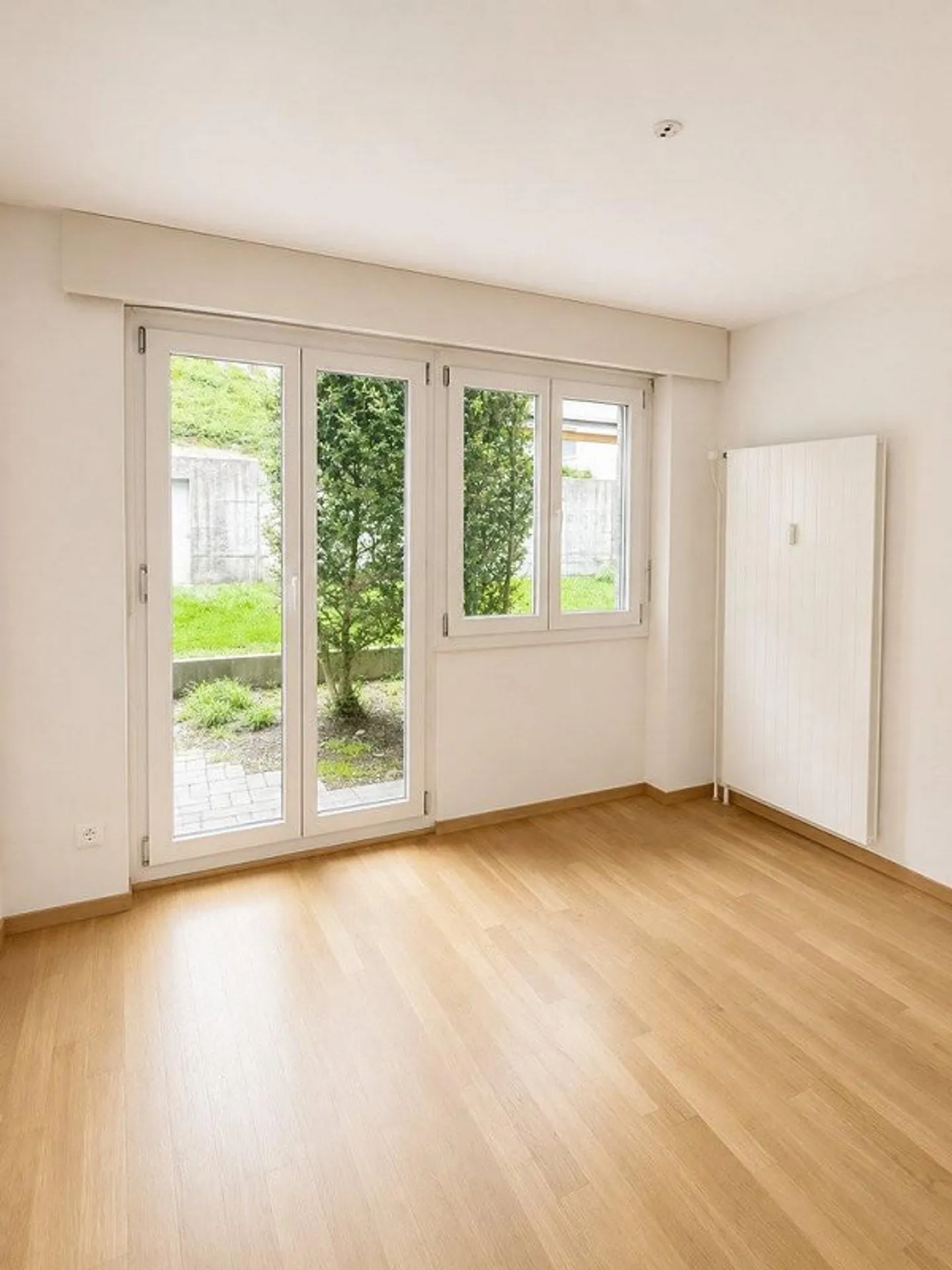 Appartamento 2.5 stanze con vista verde coperta - Foto 7 di 9