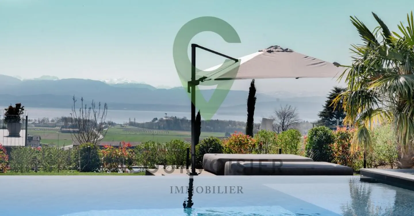 Villa contemporanea con vista lago - Foto 7 di 11