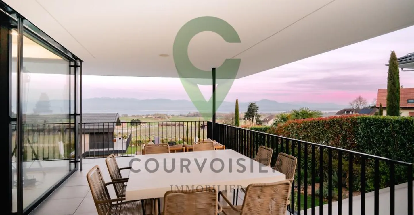 Villa contemporanea con vista lago - Foto 10 di 11