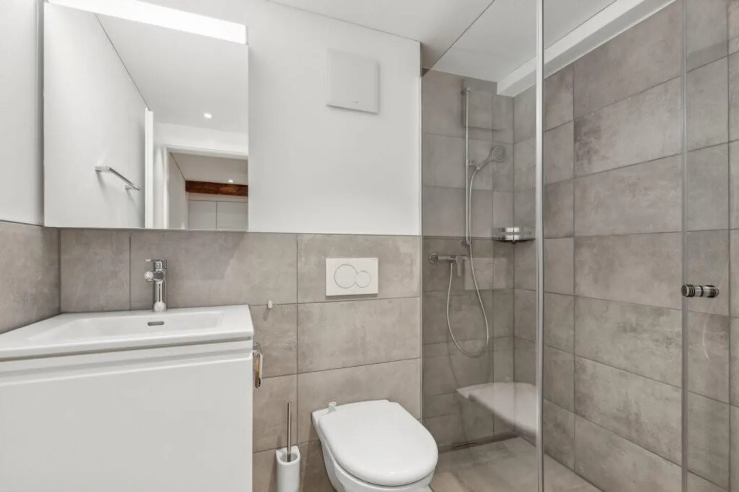 Appartamento moderno con charme d'epoca - Foto 3 di 6