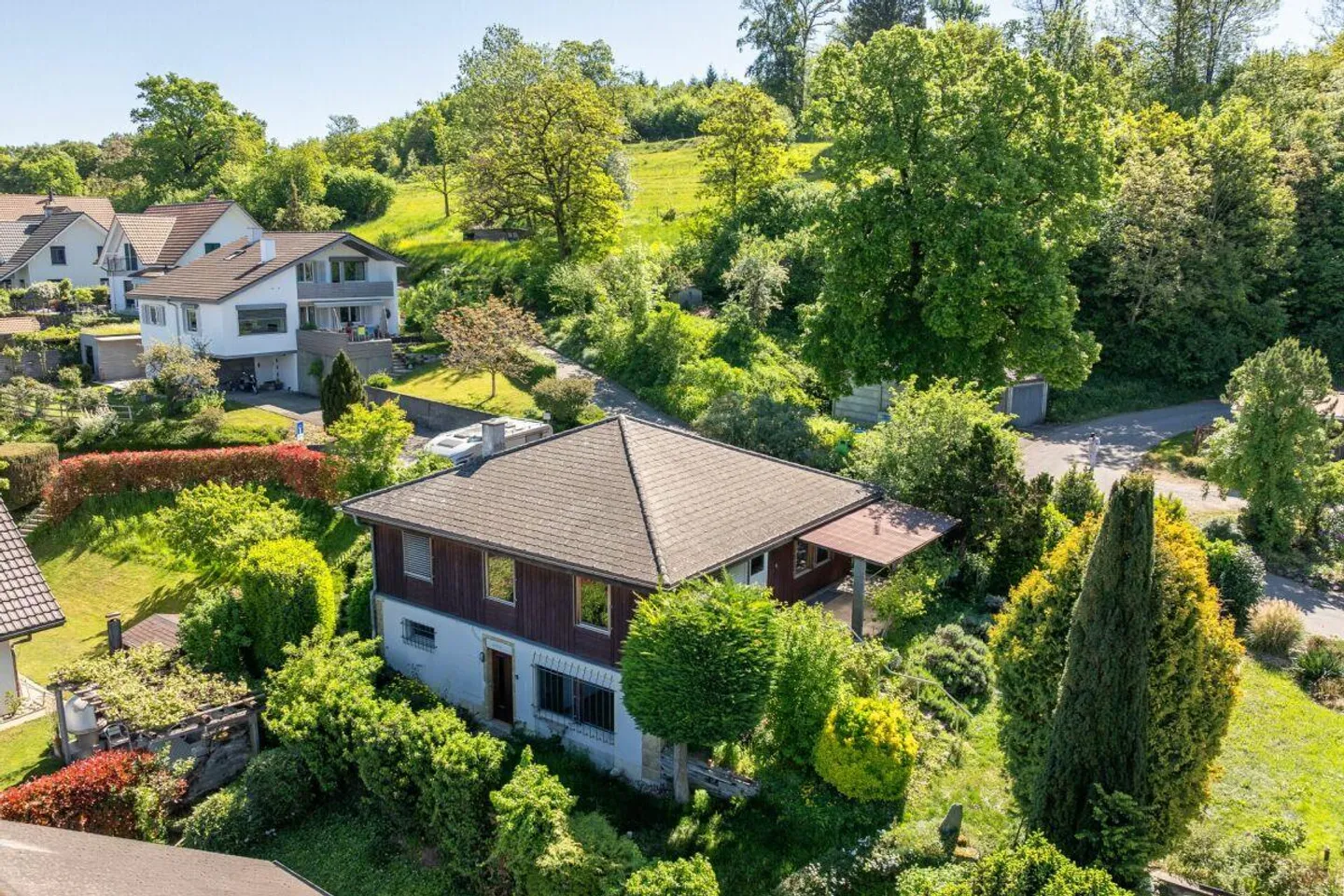 Maison individuelle avec 5.5 pièces - Photo 1 sur 14