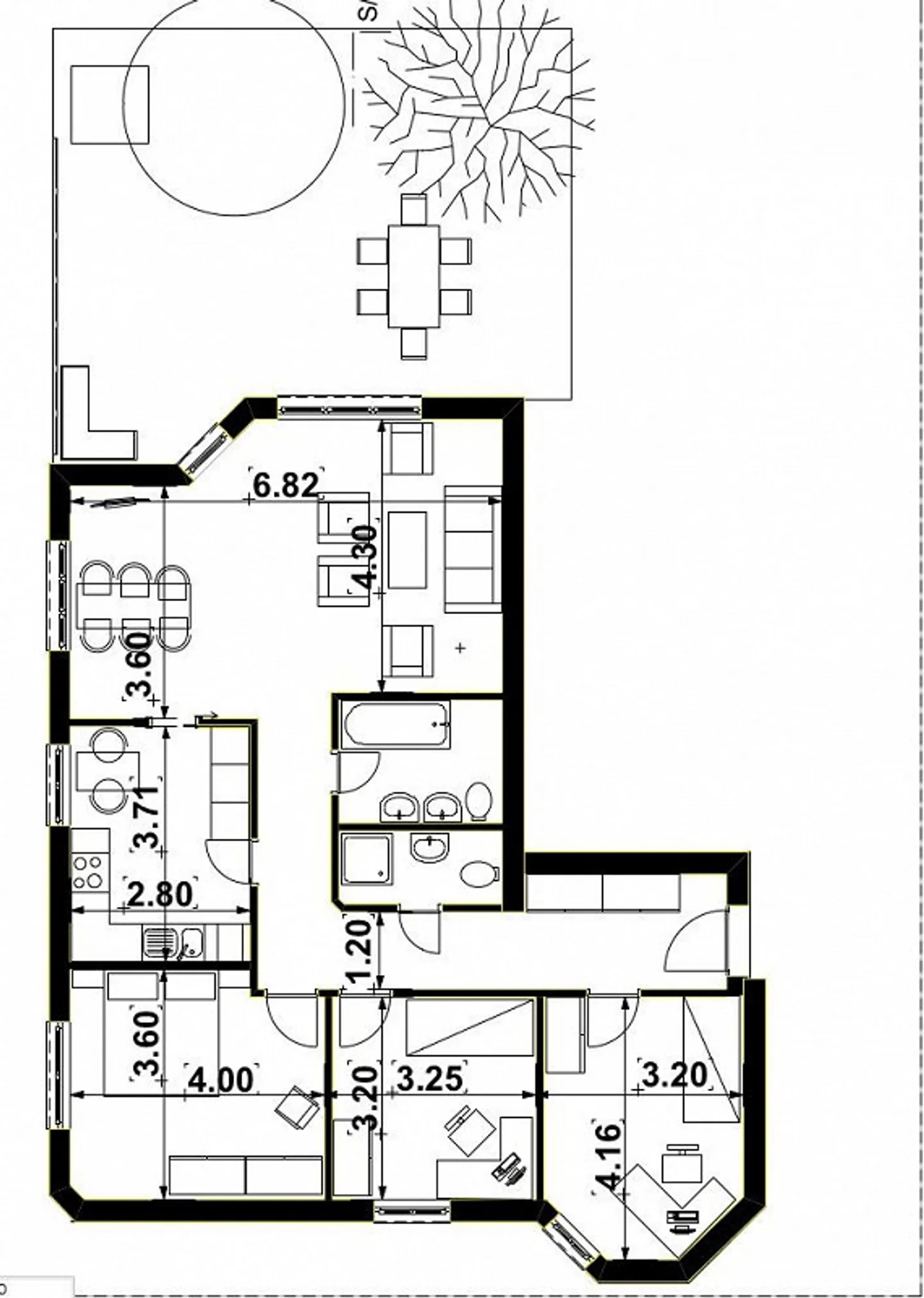Spacious 4.5 Room Apartment with Balcony in Central Location - Photo 17 of 17