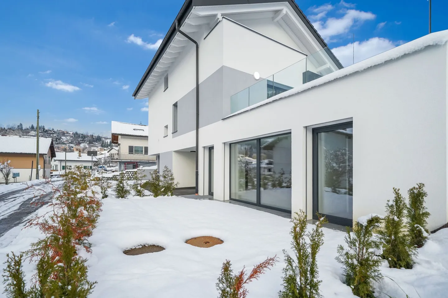 Nid familial nouvellement construit avec appartement - Photo 4 sur 13