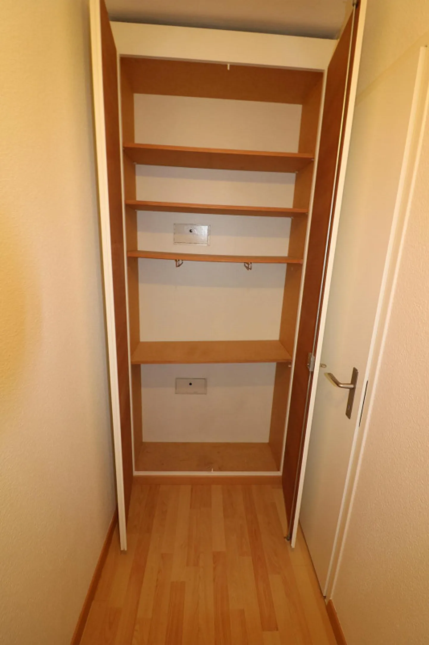 Appartamento in città ristrutturato al piano rialzato - Foto 4 di 6