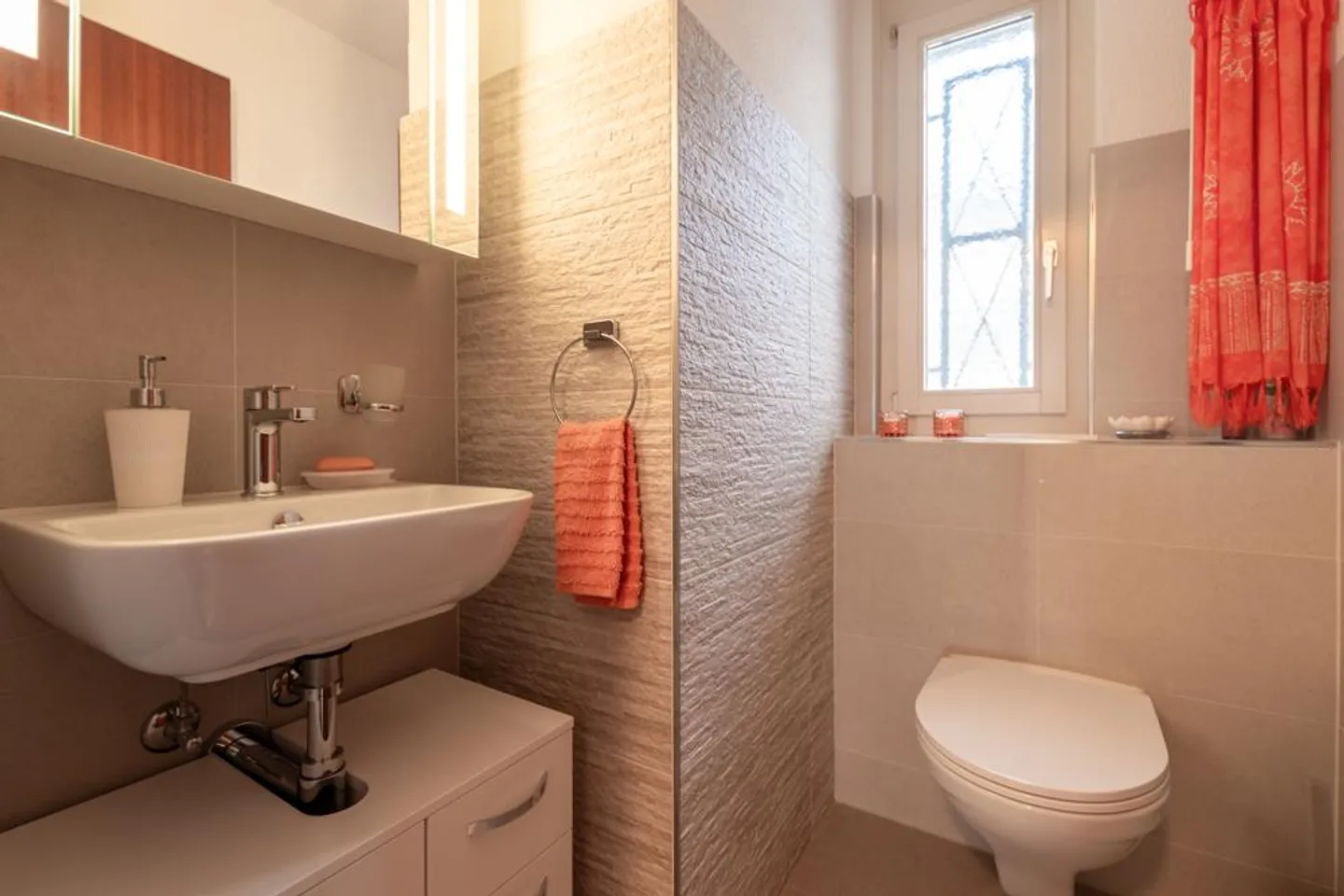 Arrive... look at the lake! - Photo 4 of 6