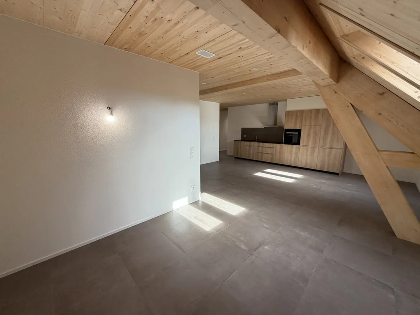 Appartamento Incantevole in Edificio Storico - Foto 2 di 12