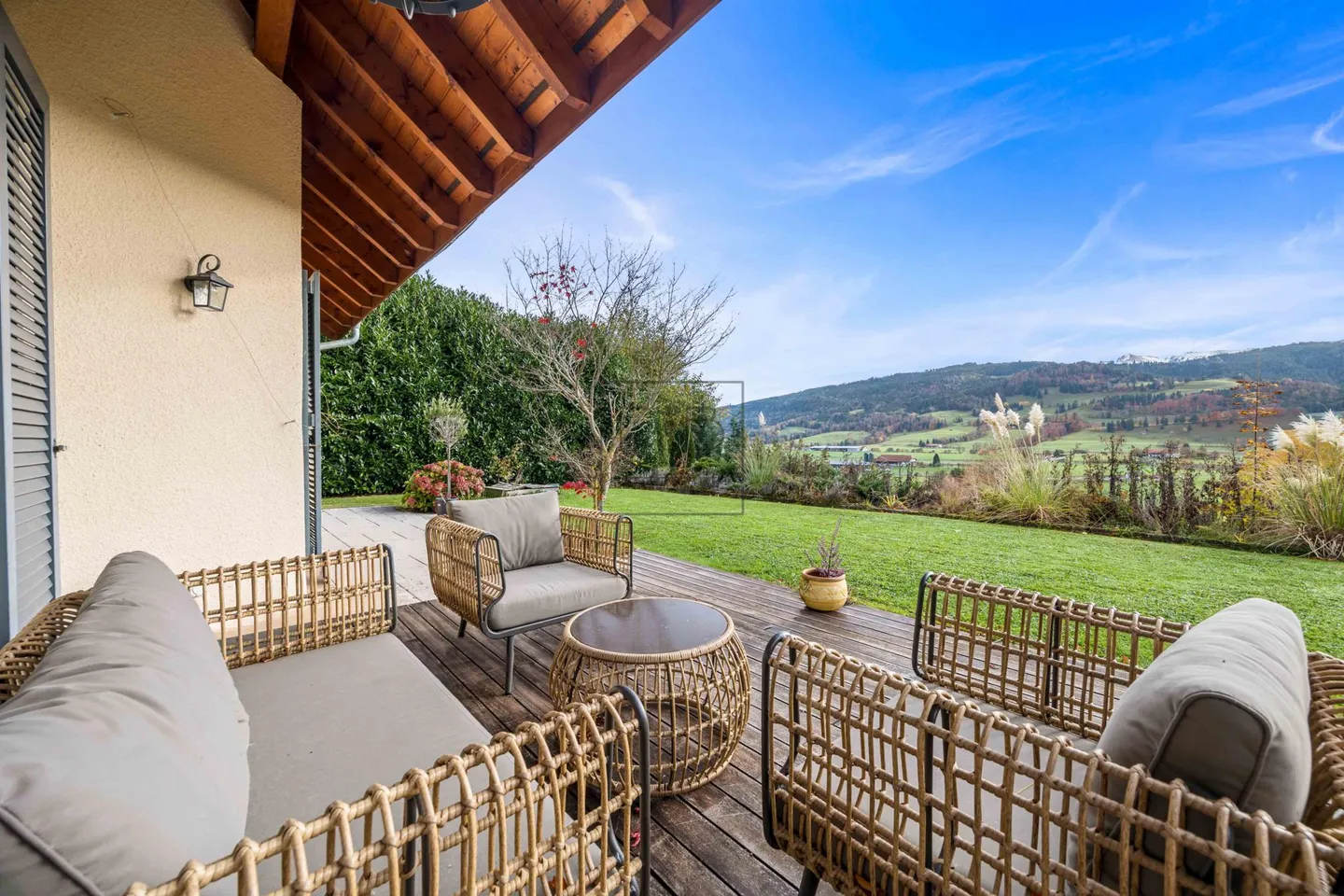 Maison Familiale Spacieuse à Progens - Photo 2 sur 15