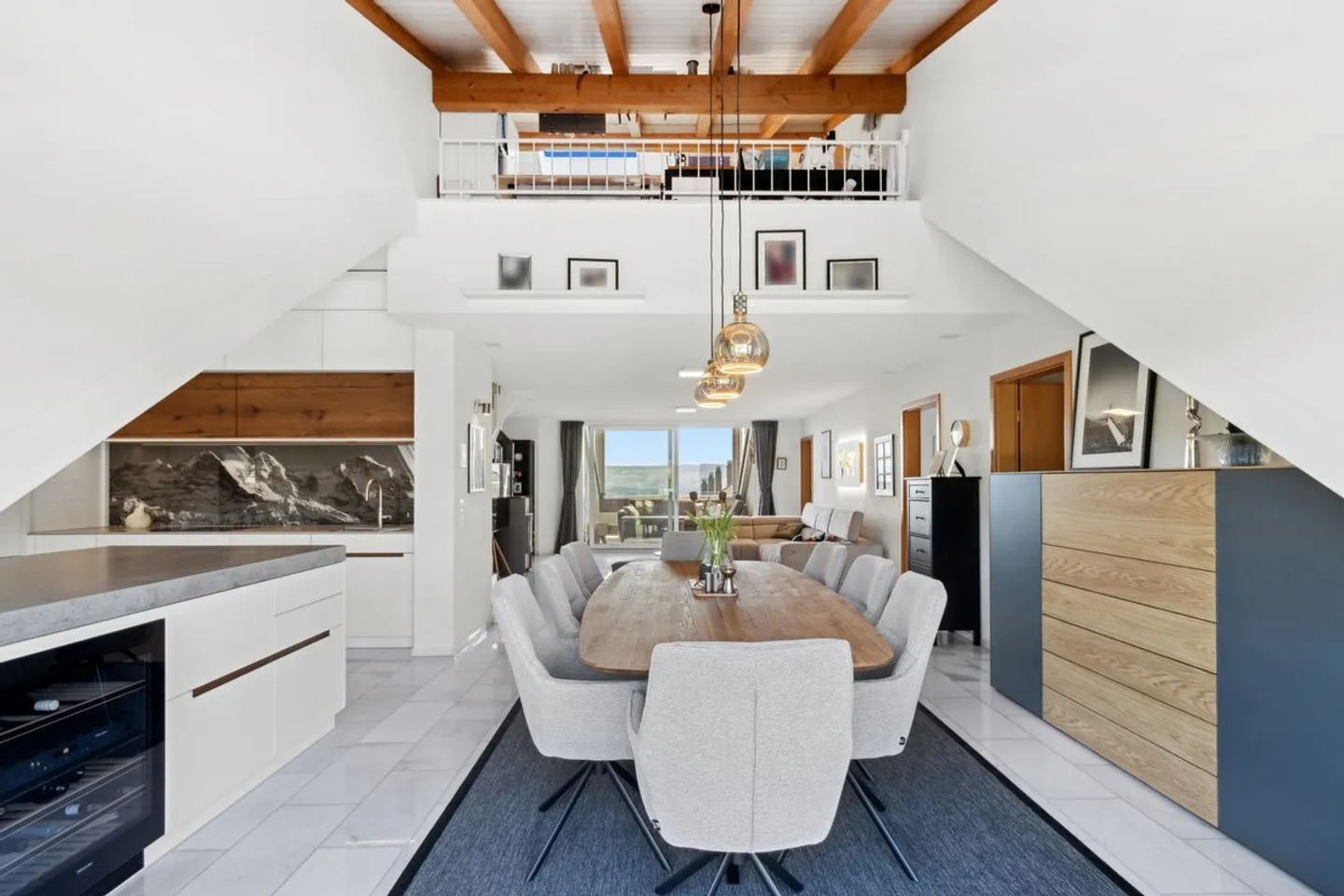 Attika-Wohnung mit Panoramablick in Oberwil-Lieli  - Foto 4 di 11