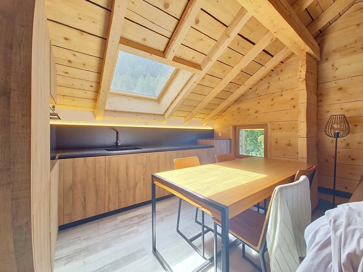 3 bedrooms apartment in Planchouet (Nendaz) in the heart of the forest! - Photo 4 sur 10