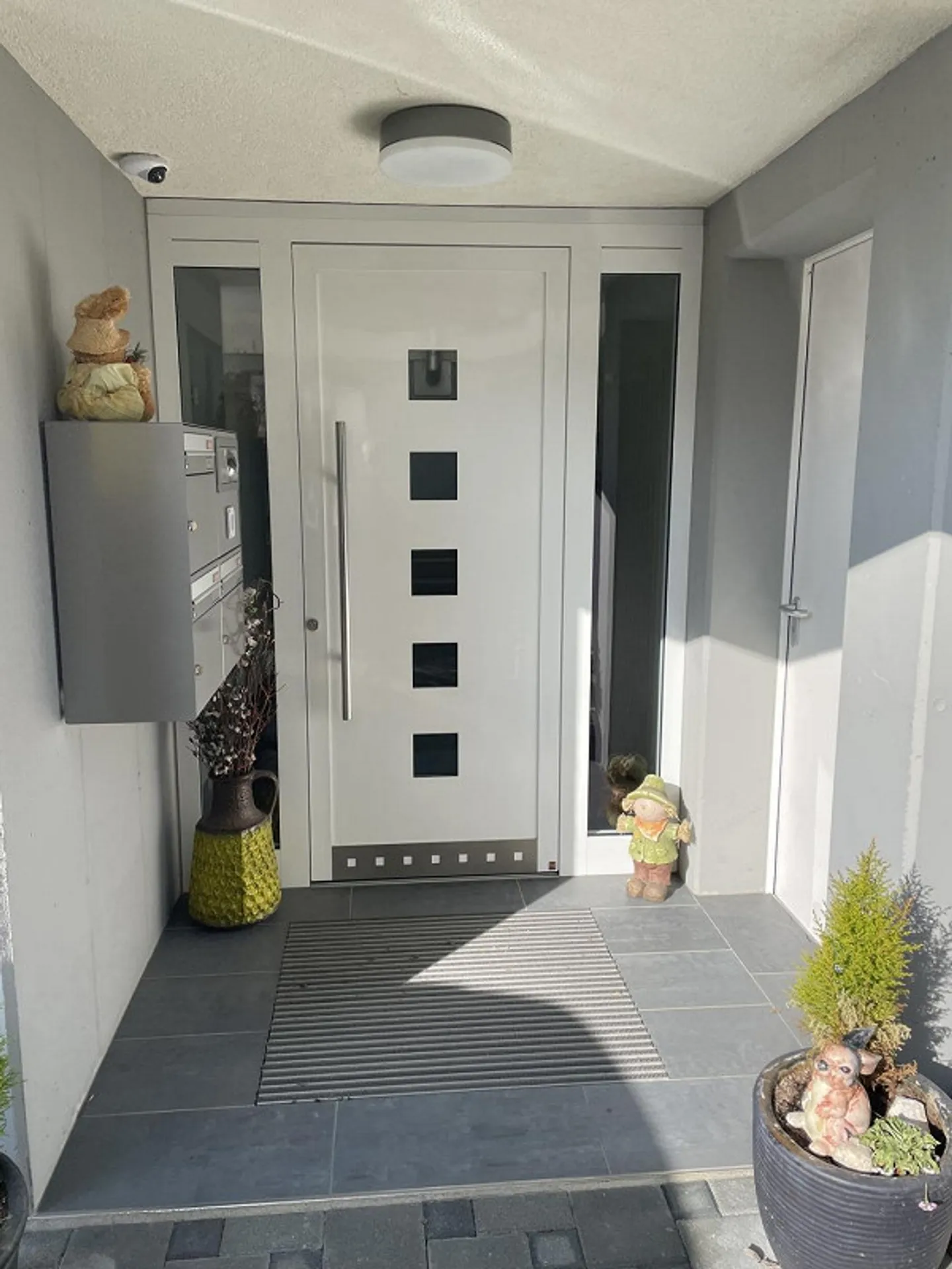 APPARTEMENT AU REZ-DE-CHAUSSÉE DE 4,5 PIÈCES - Photo 9 sur 31