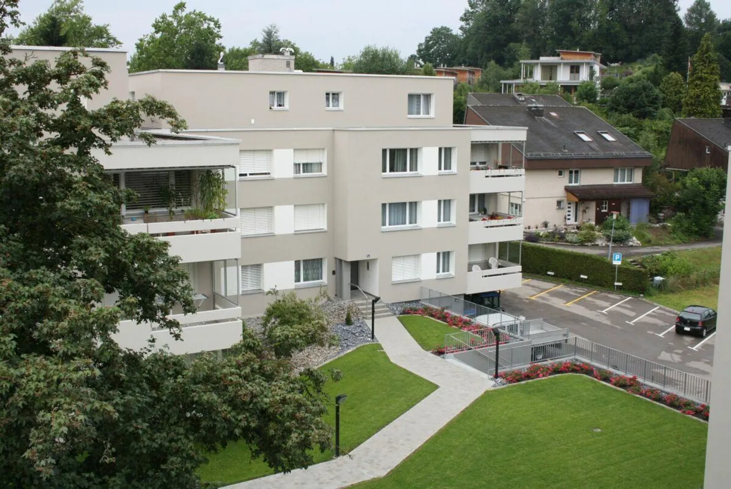 Appartamento 2,5 locali - Foto 1 di 9