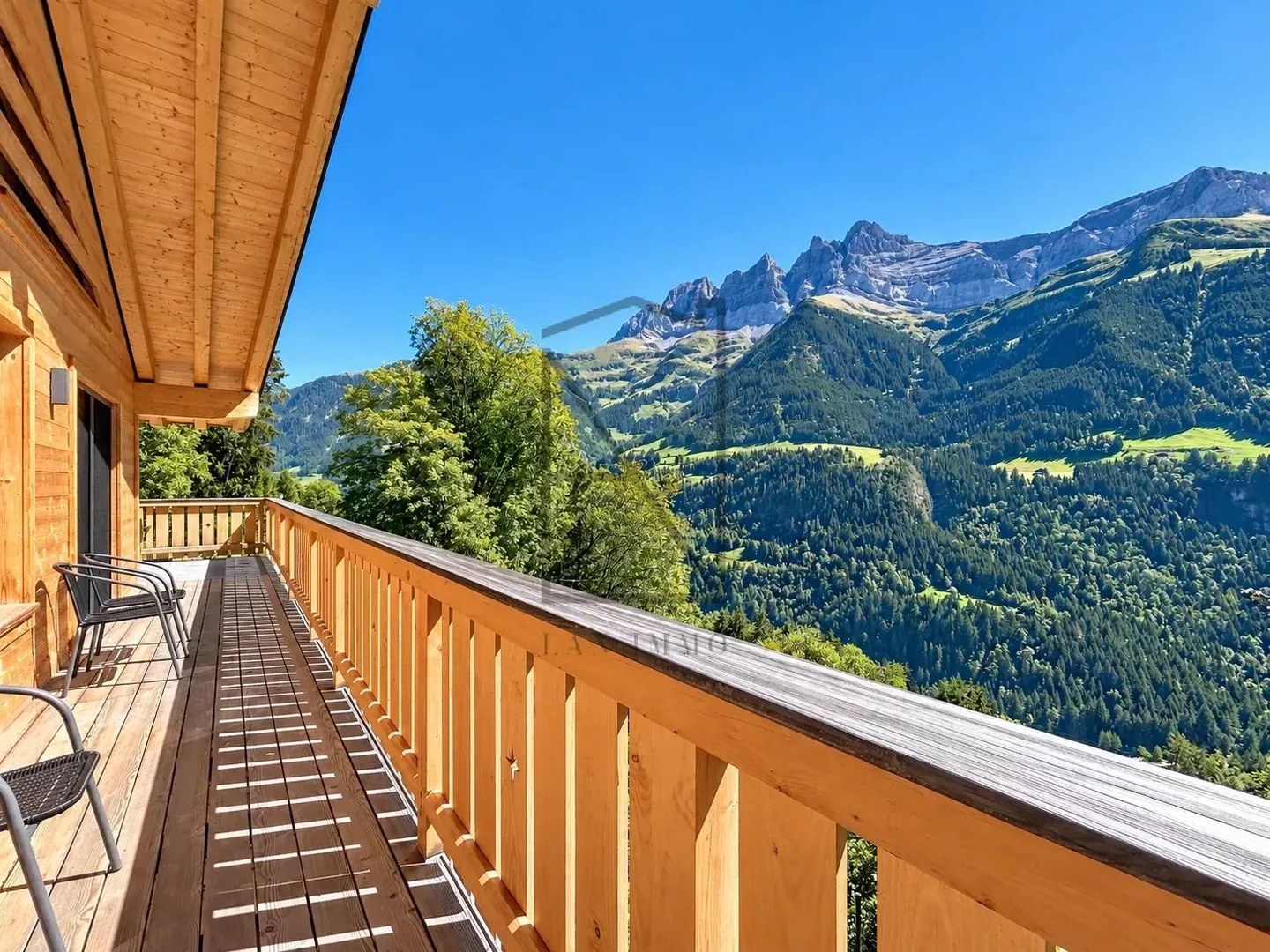 Chalet mit Panoramablick - Foto 1 von 34