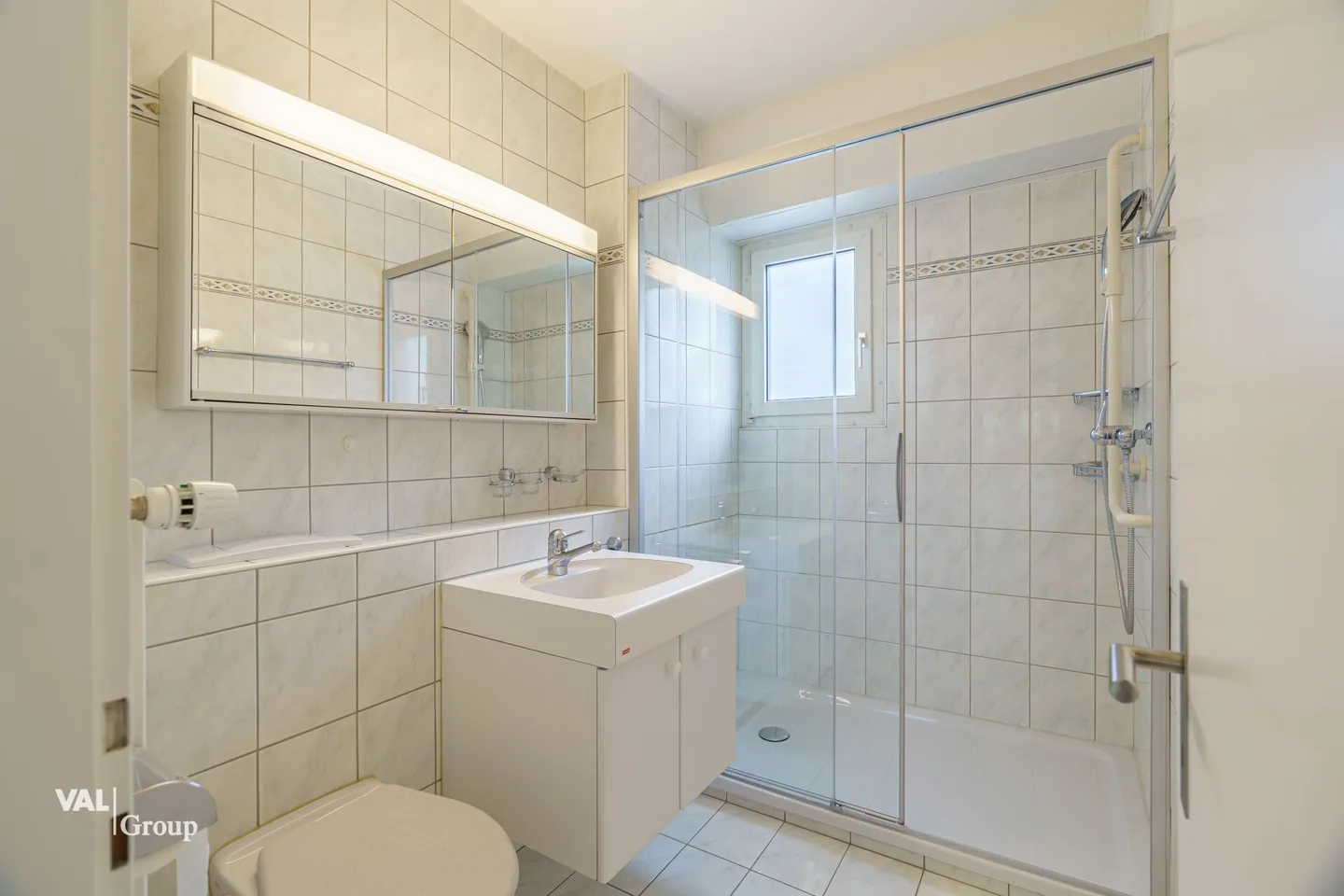 Apartment for rent - Photo 10 of 12