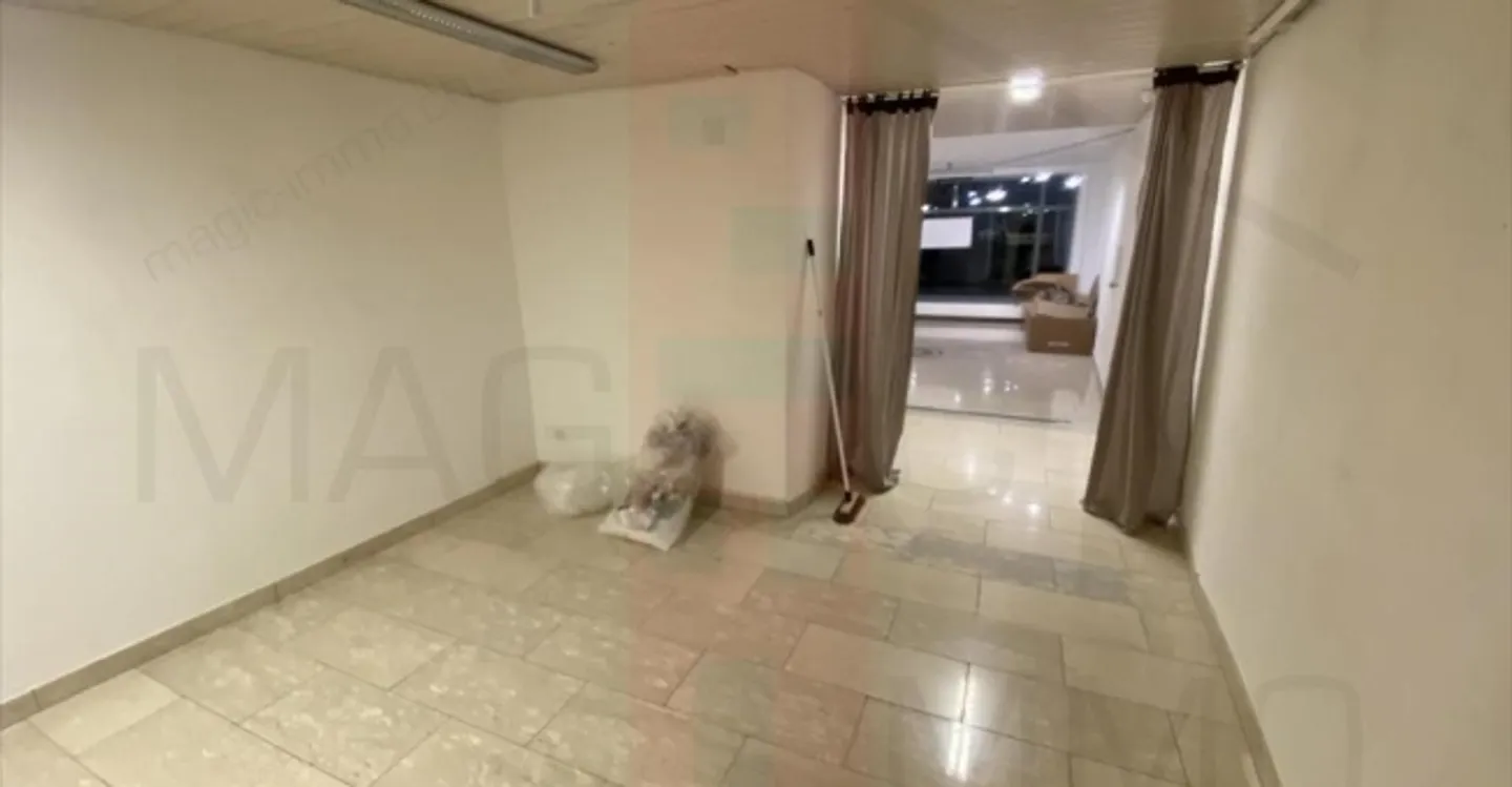 Gewerbe 1 Zimmer - Foto 1 von 9