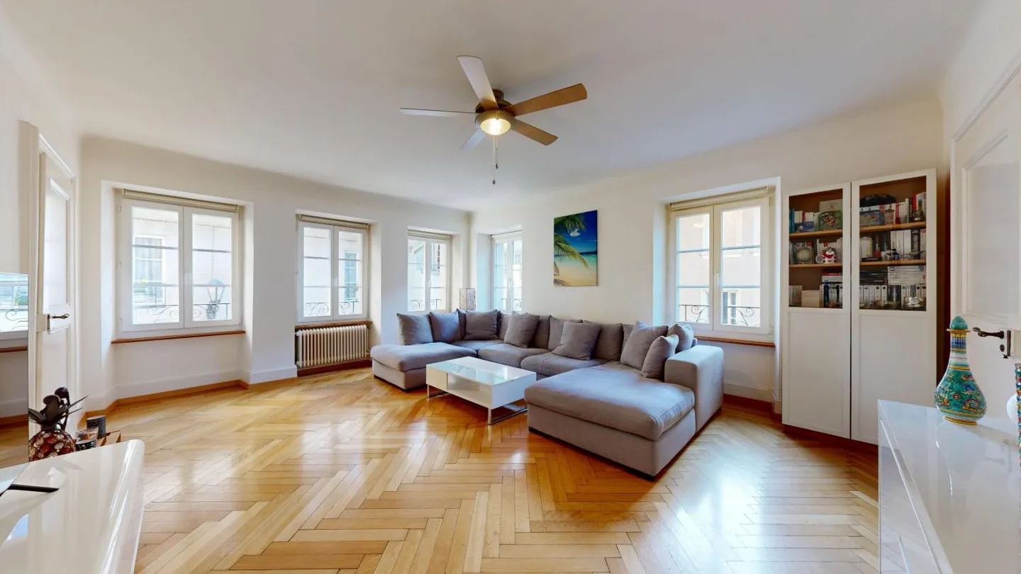 Magnificent Villa in the Heart of Freiburg - Photo 15 of 17