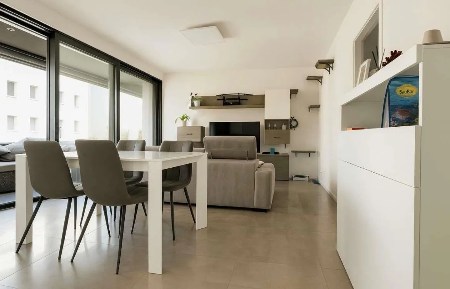 Appartement moderne avec des équipements de haute qualité, proche des services - Photo 1 sur 13