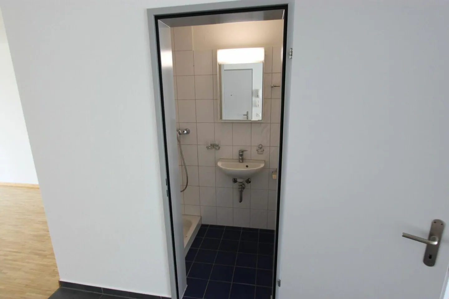 Moderne 5.5-Zimmerwohnung an idealer Lage - Foto 6 von 9