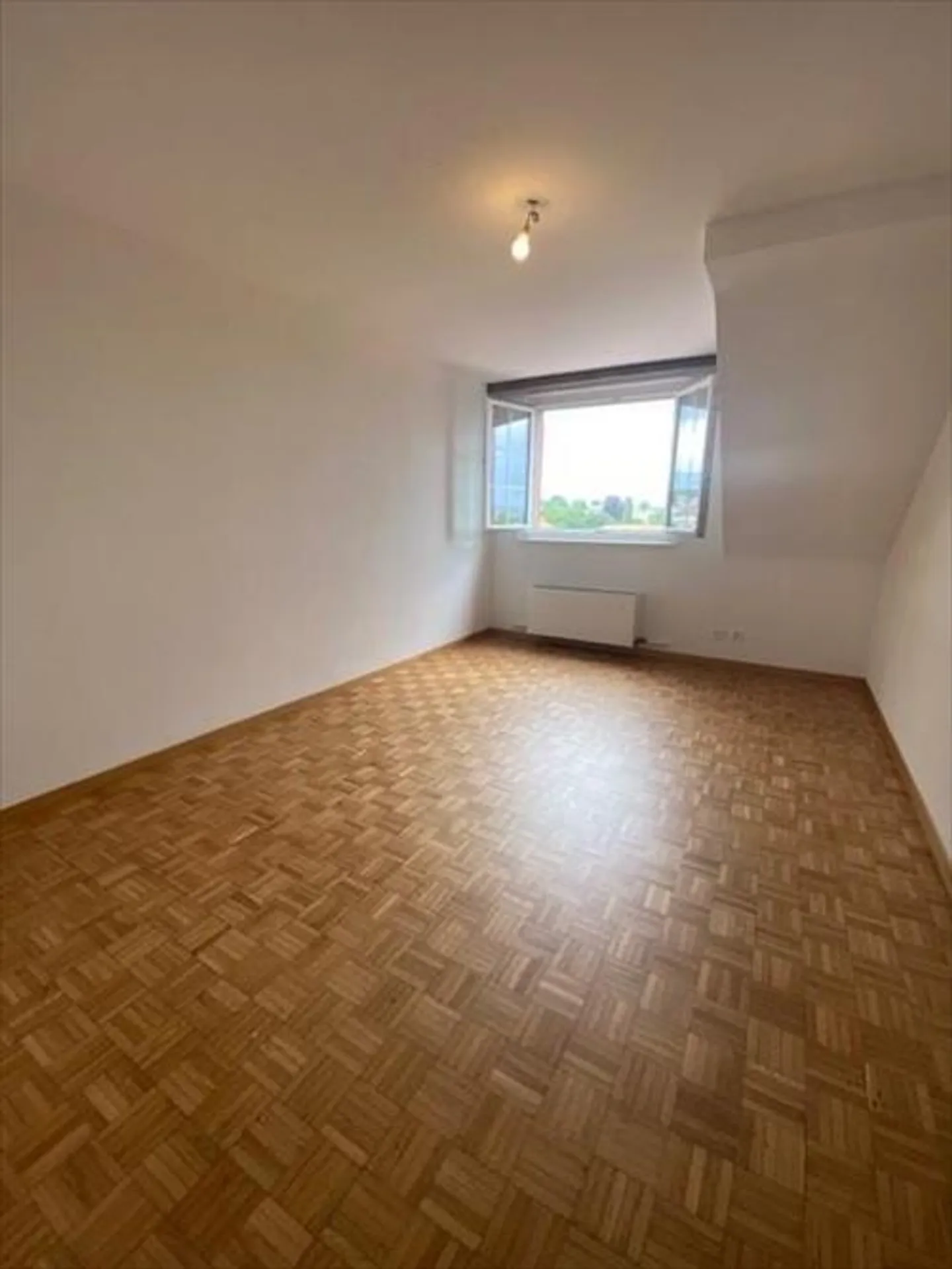Wohnung,1,25 - Foto 2 von 4