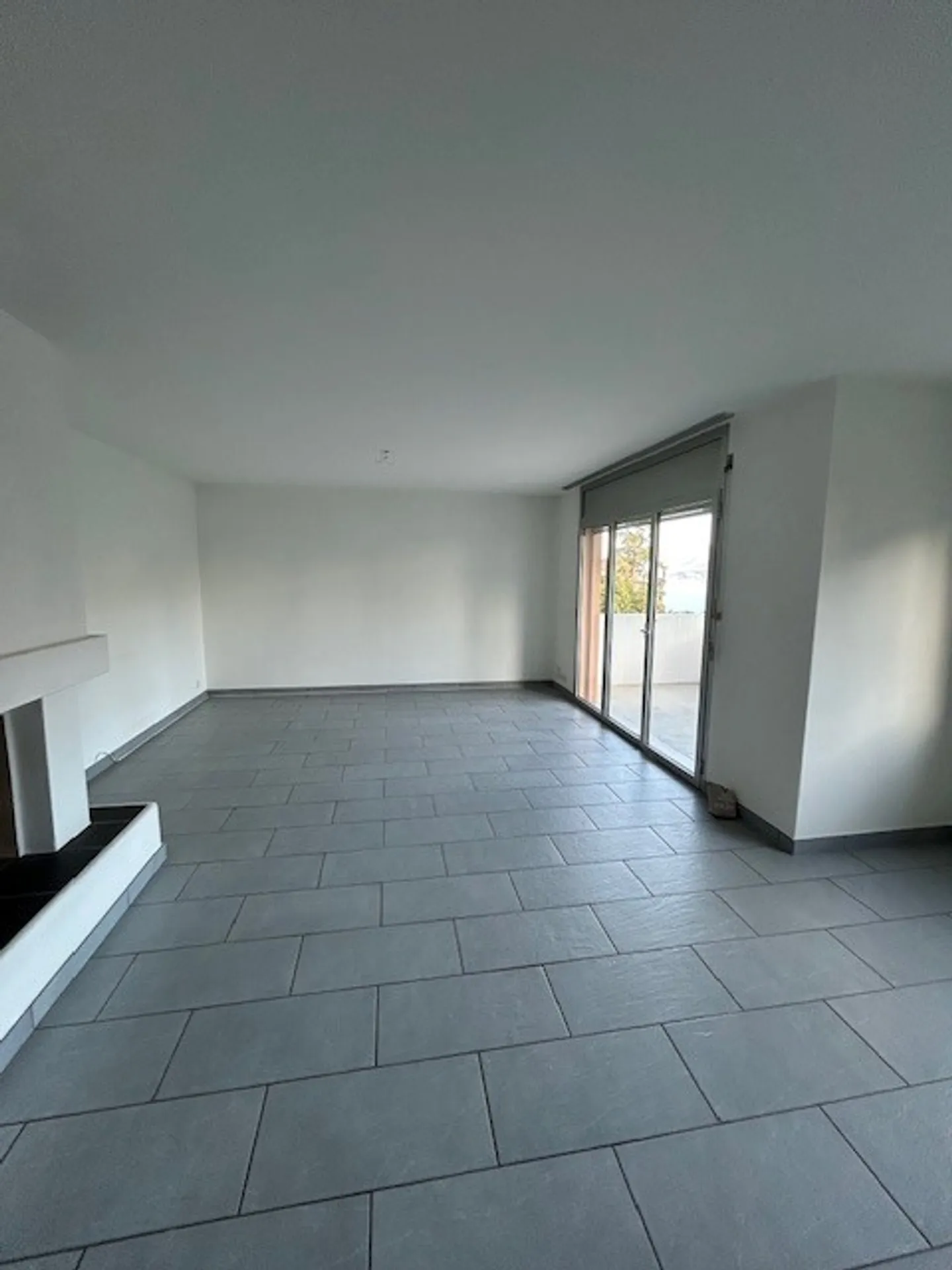 «3.5-Zimmer-Wohnung zu vermieten in Brissago mit Seeblick» - Foto 2 von 8