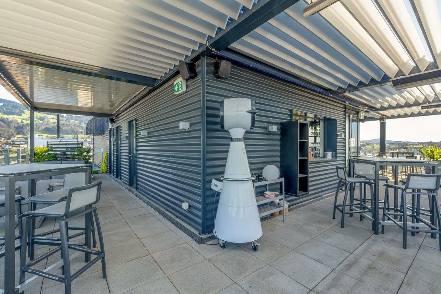 Spazio commerciale esclusivo con vista panoramica sul lago - Foto 8 di 10