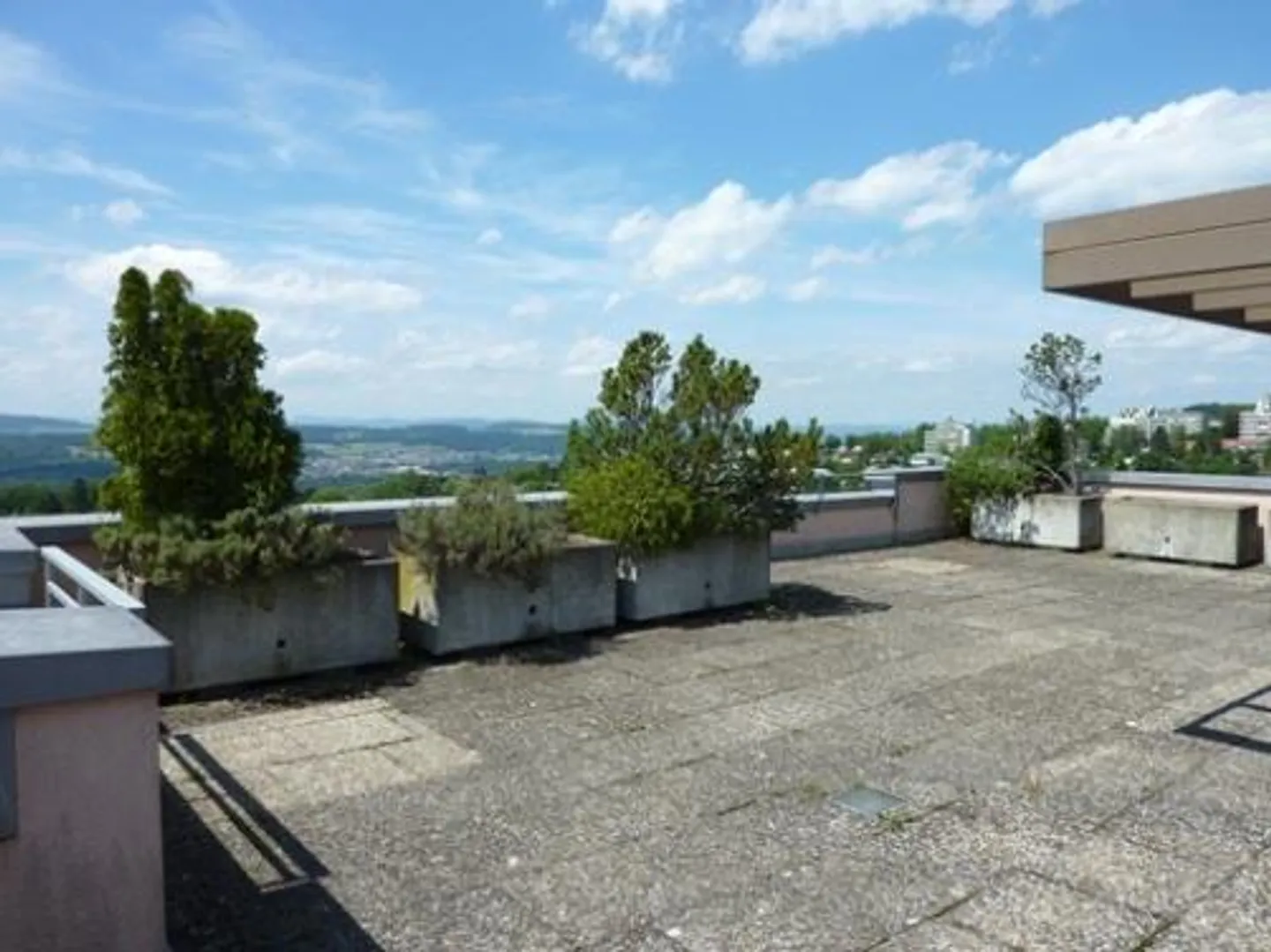 Geräumige Attikawohnung mit Terrasse - Foto 4 von 5