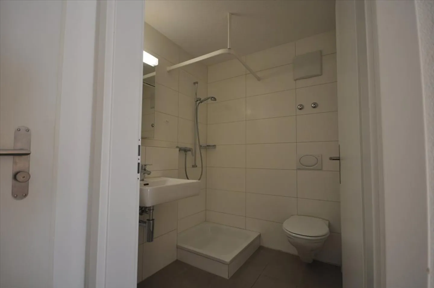 Appartement moderne au centre-ville - Photo 4 sur 4