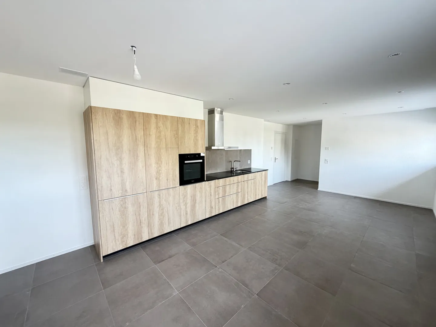 Studio moderno in edificio storico - Foto 1 di 7