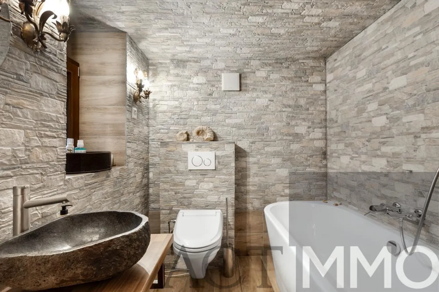 Chalet for sale - Photo 7 of 12