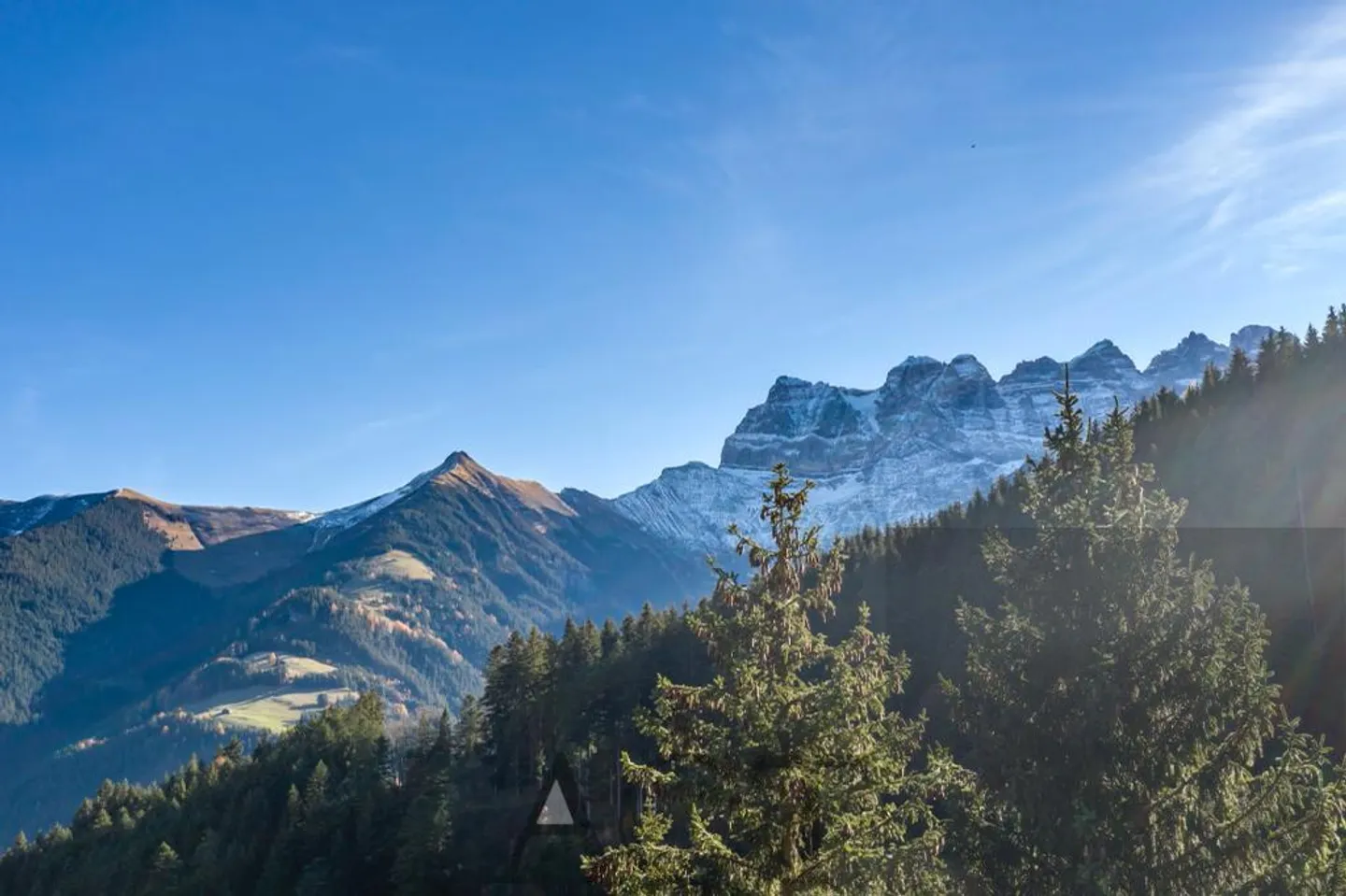 Chalet for sale - Photo 9 of 12