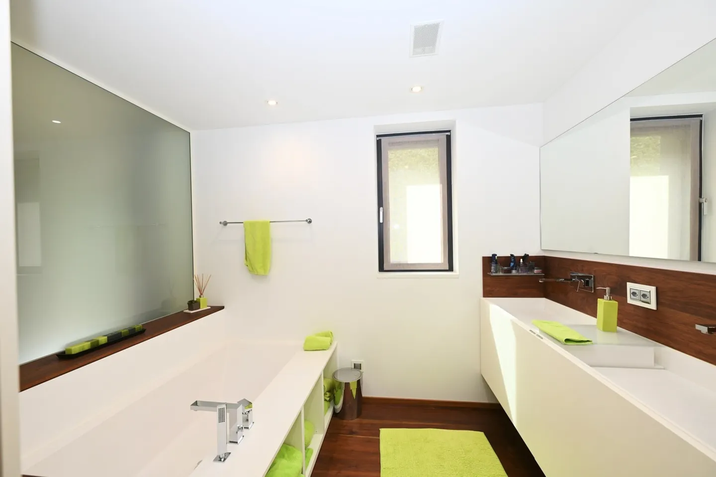 Luxuswohnung mit Seeblick - Foto 18 von 22