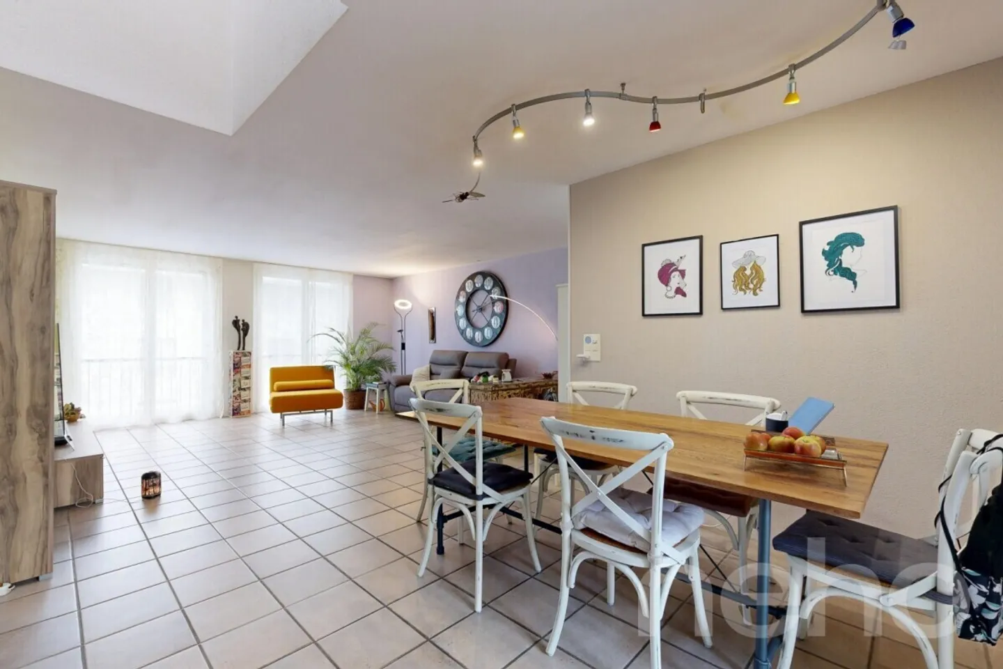 Appartement duplex 4.5 pièces avec grande terrasse - Photo 2 sur 10