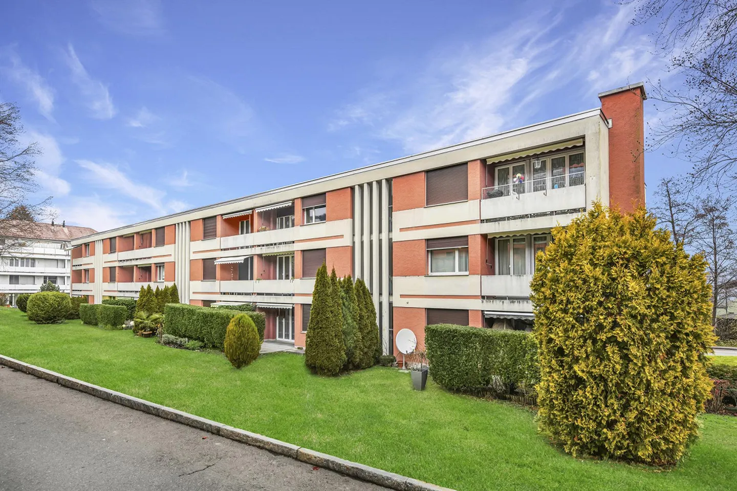 Limited: Apartment in a quiet location with 2 balconies for rent! - Photo 1 of 11