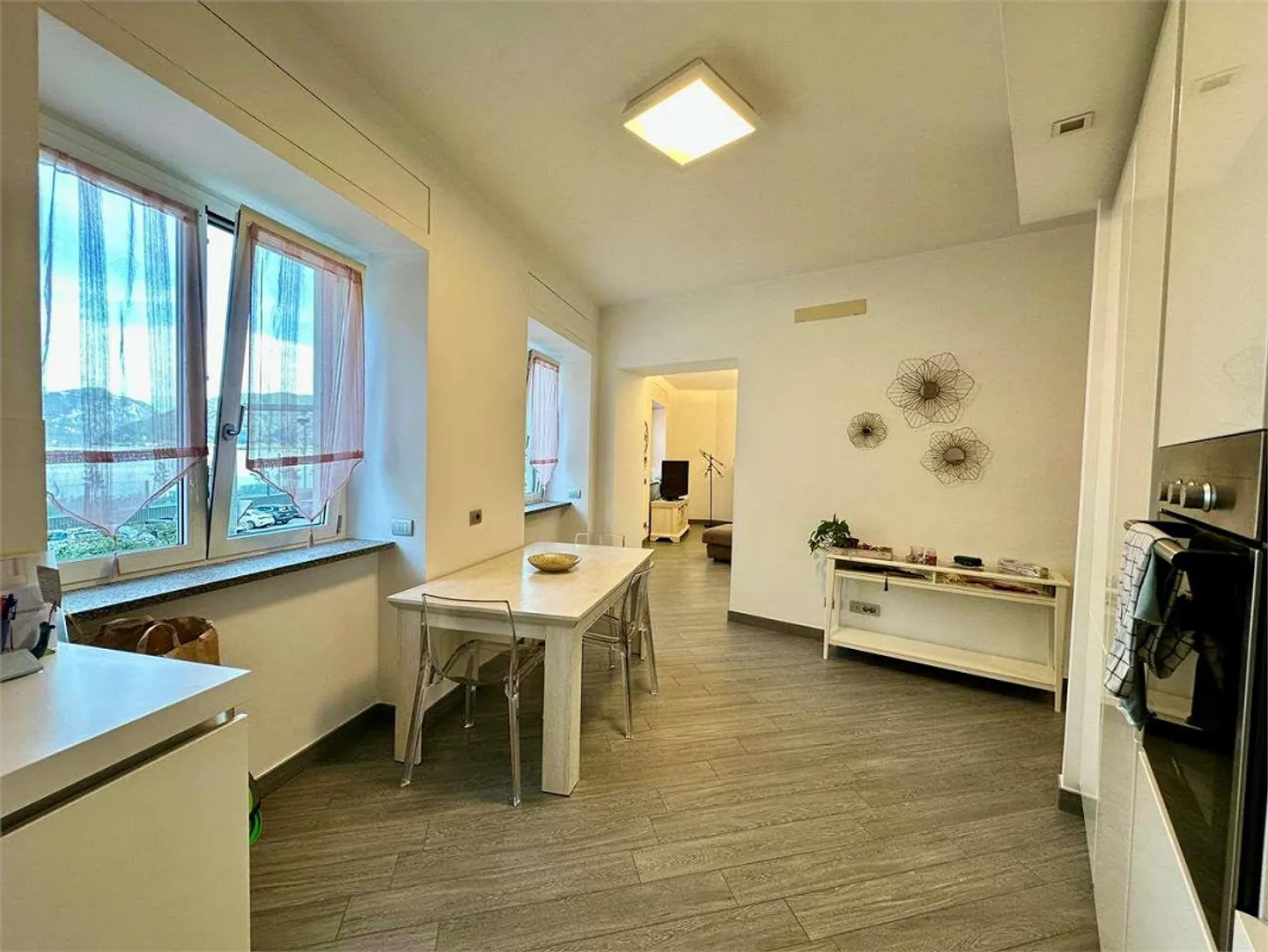 Wohnung komplett renoviert - Kern von Capolago - Foto 4 von 9