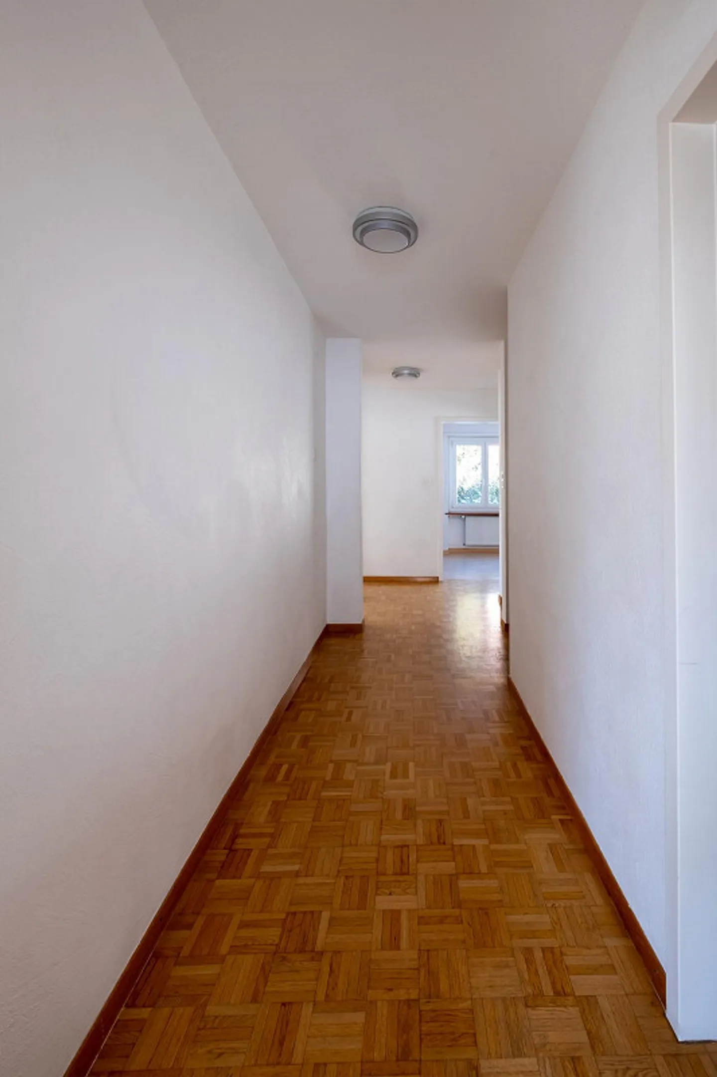 Appartamento affascinante di 4,5 stanze in un quartiere adatto alle famiglie - Foto 11 di 16