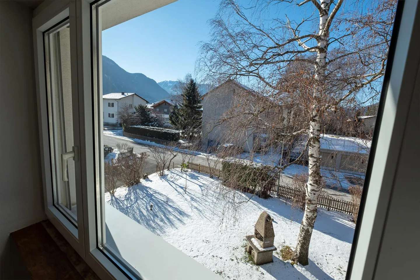 Appartamento affascinante di 4,5 stanze in un quartiere adatto alle famiglie - Foto 1 di 16