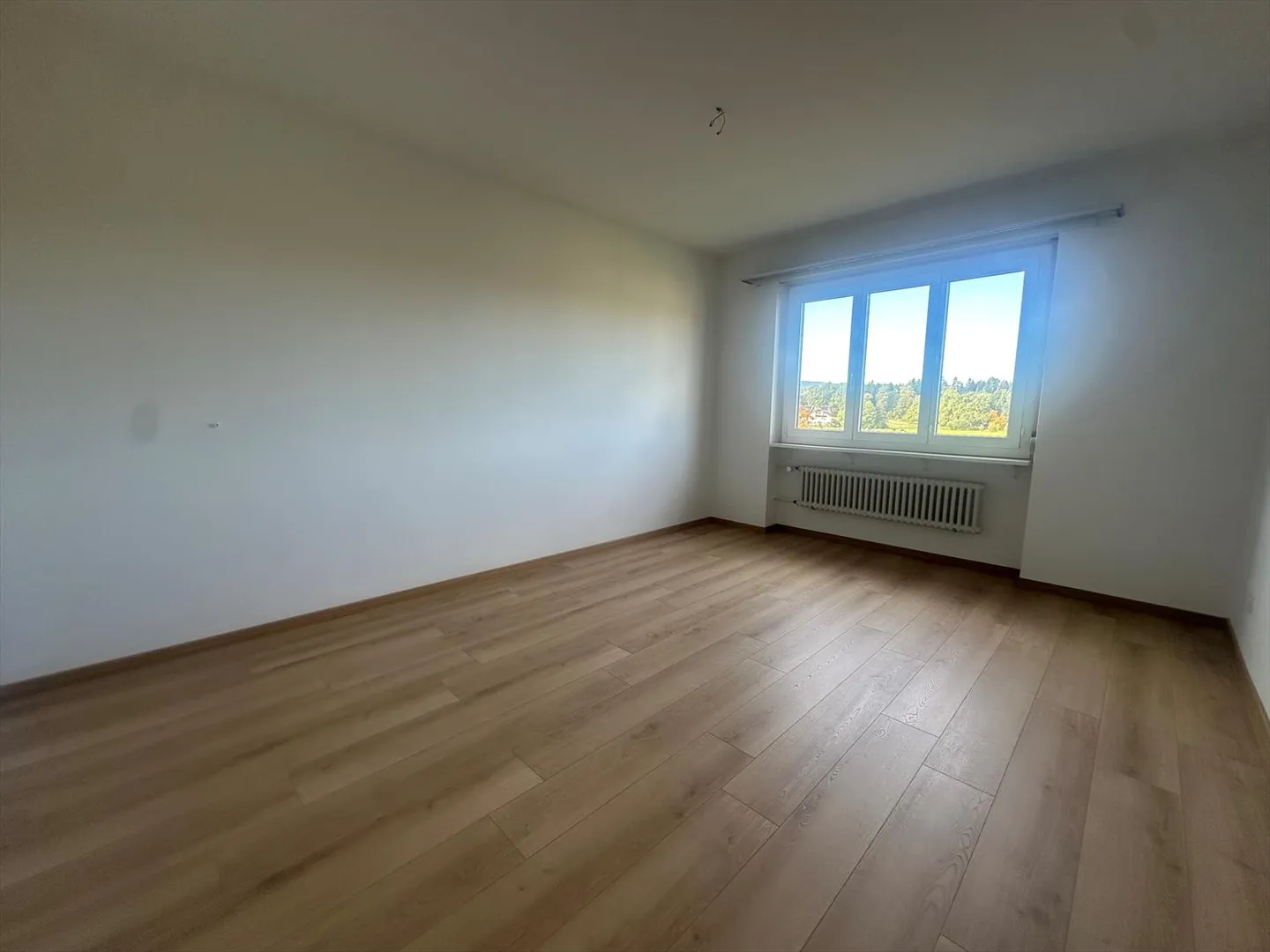 Apartment for rent - Photo 5 of 8