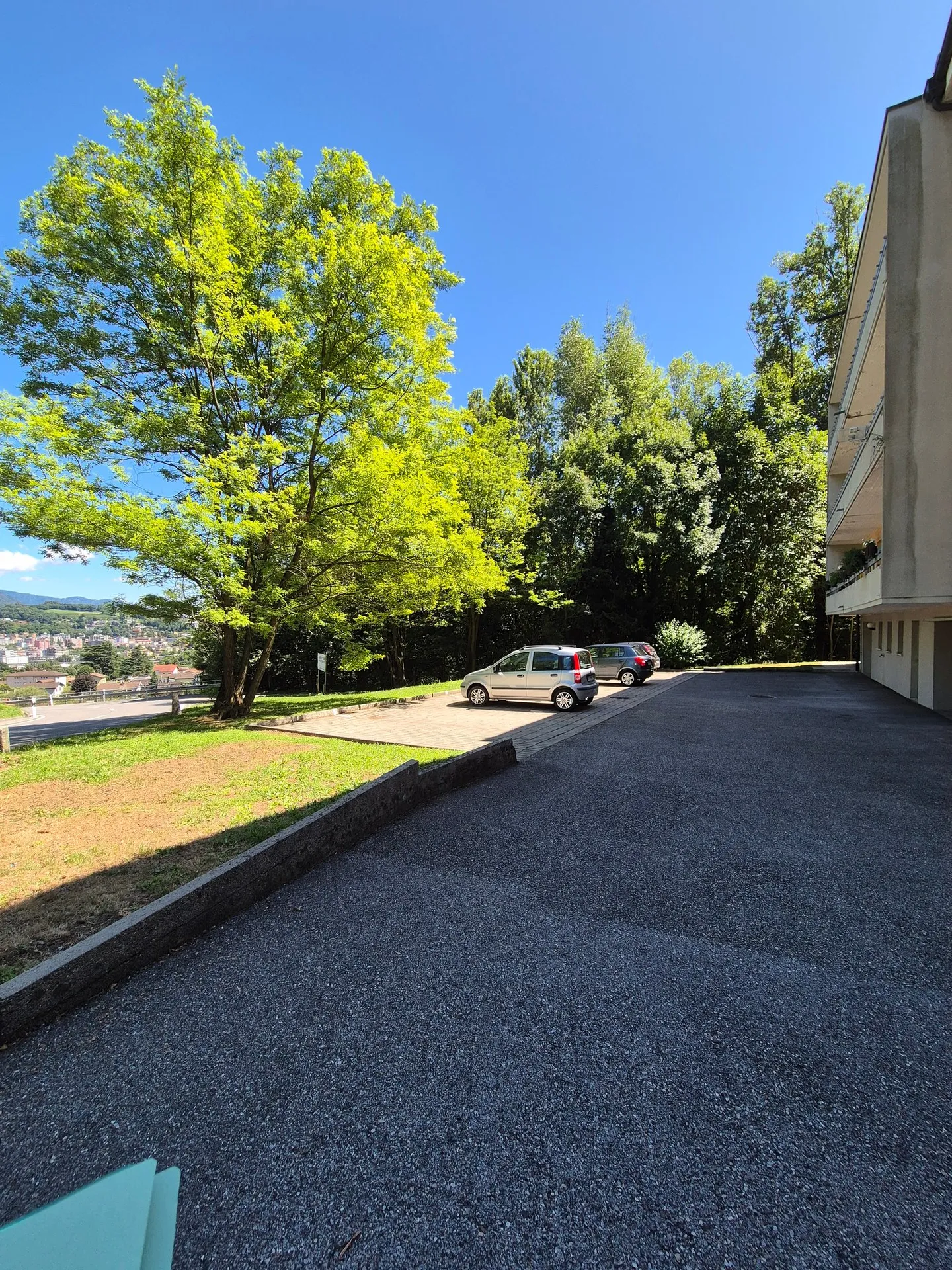 3.5 Room Apartment - Surrounded by Green - Photo 2 of 14