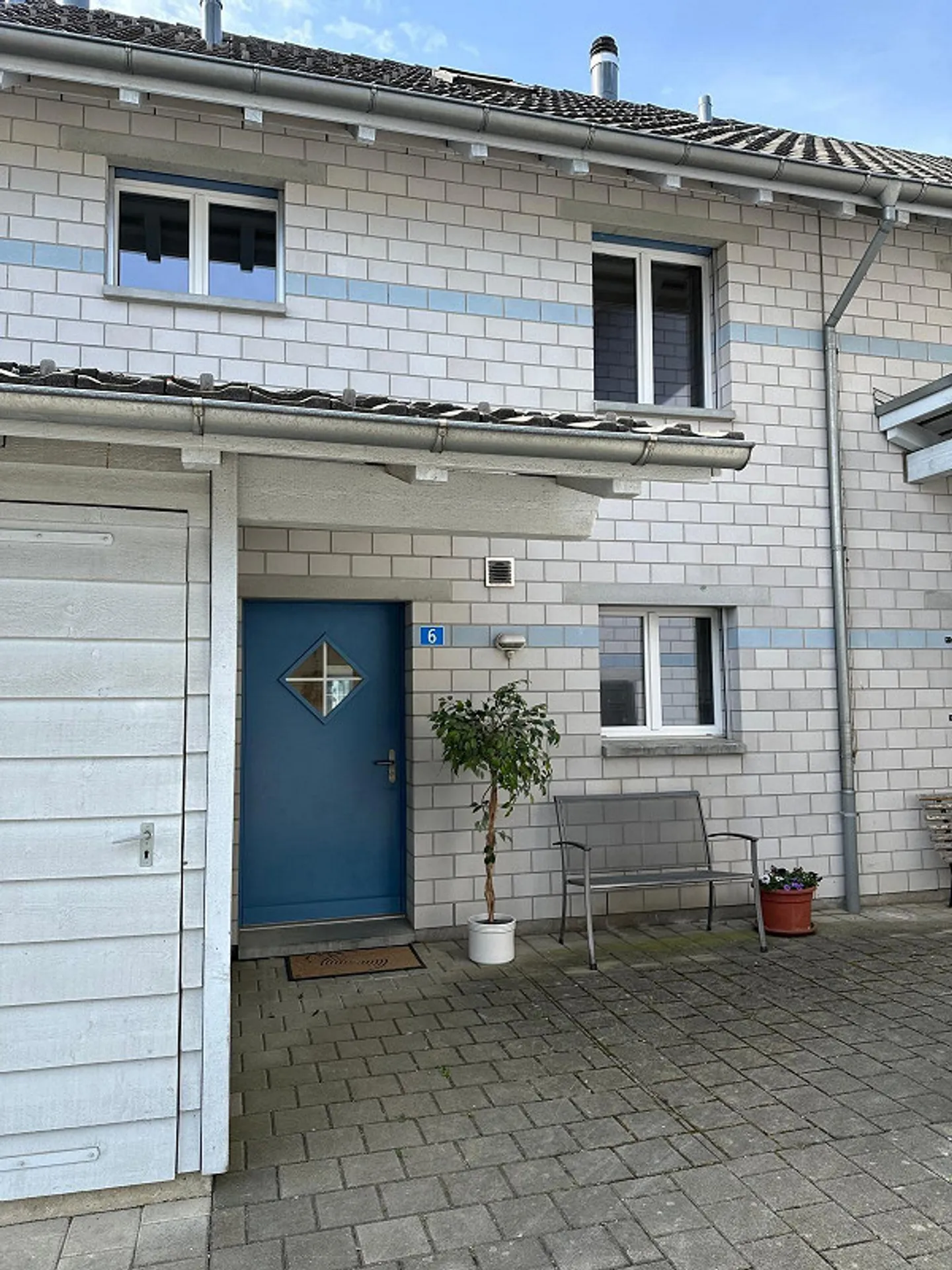 5 1/2 - Room Row House in Matzingen. Young Families or Singles - Photo 1 of 23