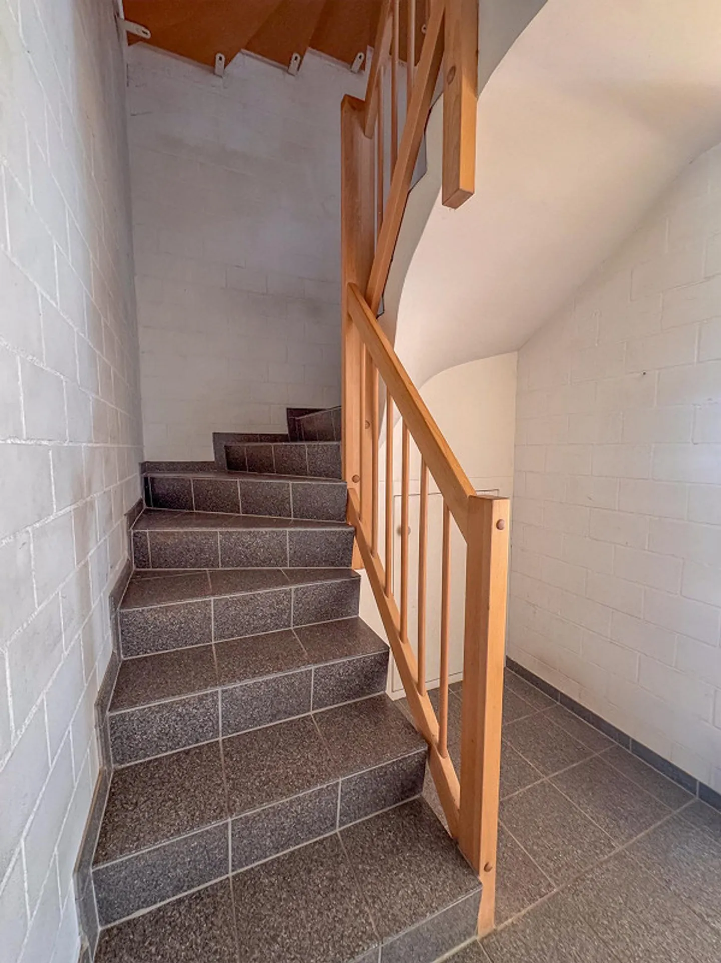 5 1/2 - Room Row House in Matzingen. Young Families or Singles - Photo 18 of 23