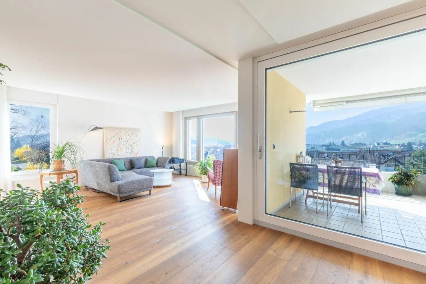 Maison moderne avec vue - Photo 1 sur 10